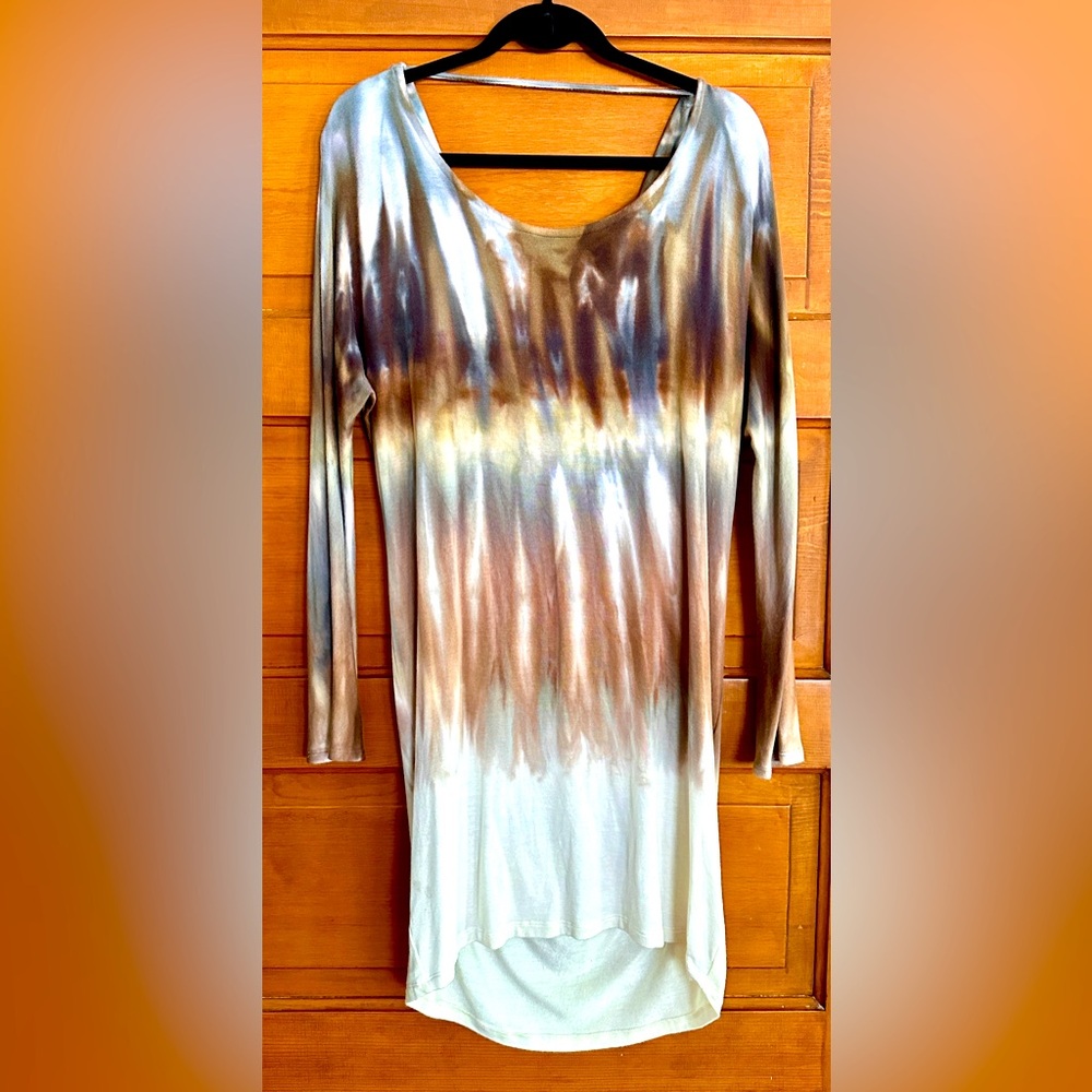 NWOT Brightly twisted open backed dress, size M/L brown tie dye SO SOFT!! EUC